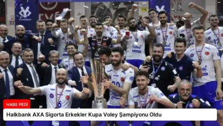 Halkbank AXA Sigorta Erkekler Kupa Voley Şampiyonu Oldu